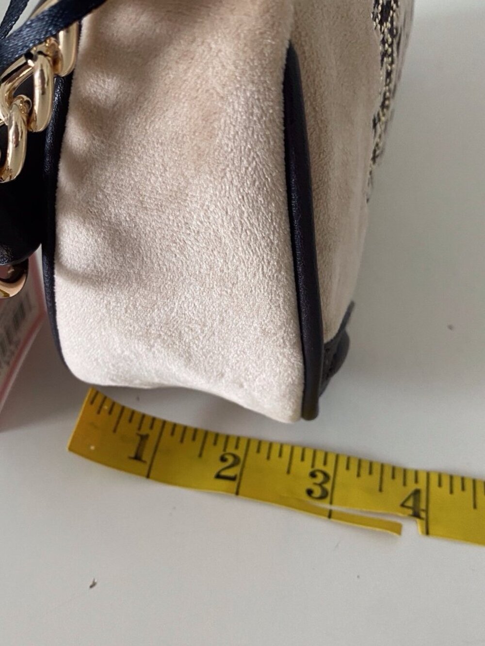 Juicy Couture Juicy Renaissance Shoulder Bag In Buff Beige W/Charm Crown Velvet - Picture 12 of 13